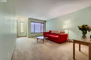 3118 SW Carson St, Portland, OR 97219 - Photo 8