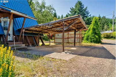 45265 Sunnyside Dr, Foster, OR 97345 - Photo 4