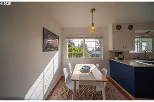 16281 Chapman Ln, Brookings, OR 97415 - Photo 20