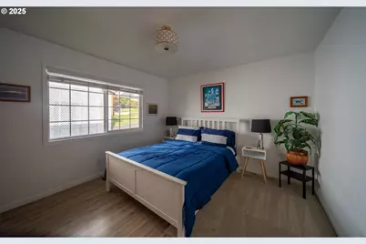 16281 Chapman Ln, Brookings, OR 97415 - Photo 14