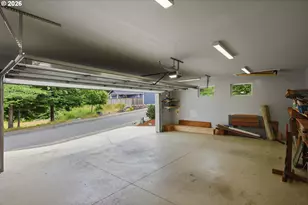 2256 Timberline Dr, Coos Bay, OR 97420 - Photo 34