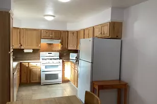 17706 SE Washington St, Portland, OR 97233 - Photo 12