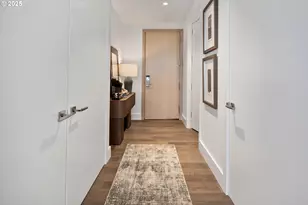 550 SW 10th Ave, Portland, OR 97205 - Photo 12