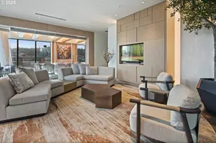 550 SW 10th Ave, Portland, OR 97205 - Photo 34