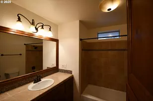 2534 W 10th St, The Dalles, OR 97058 - Photo 14