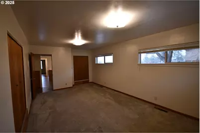 2534 W 10th St, The Dalles, OR 97058 - Photo 22
