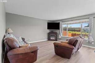 12734 NW Hammond Pl, Banks, OR 97106 - Photo 8