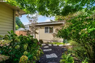 2155 Ridgeway Dr, Eugene, OR 97401 - Photo 26