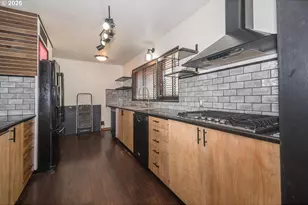 16435 NE Multnomah St, Portland, OR 97230 - Photo 10