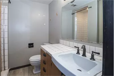 16435 NE Multnomah St, Portland, OR 97230 - Photo 24