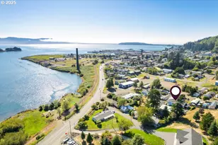 117 Driftwood Ave E, Garibaldi, OR 97118 - Photo 28