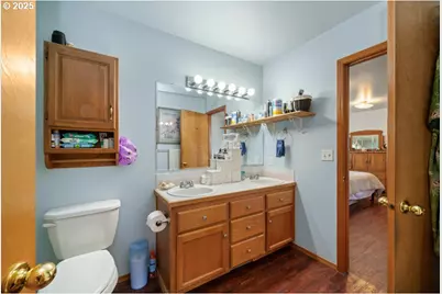 117 Driftwood Ave E, Garibaldi, OR 97118 - Photo 12