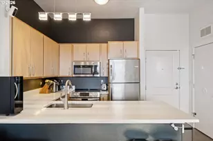 400 NE 100th Ave, Portland, OR 97220 - Photo 16