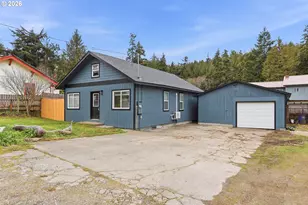 1348 Dakota St, Coos Bay, OR 97420 - Photo 1