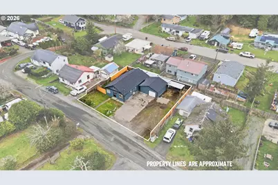 1348 Dakota St, Coos Bay, OR 97420 - Photo 2