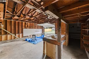 1348 Dakota St, Coos Bay, OR 97420 - Photo 36