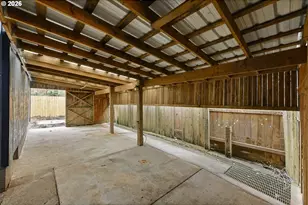 1348 Dakota St, Coos Bay, OR 97420 - Photo 32