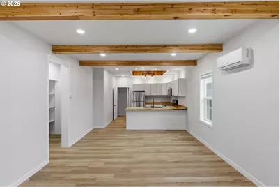 1348 Dakota St, Coos Bay, OR 97420 - Photo 6