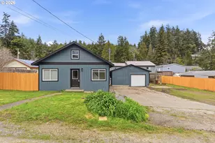 1348 Dakota St, Coos Bay, OR 97420 - Photo 4