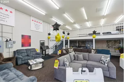 13511 SE Division St, Portland, OR 97236 - Photo 10