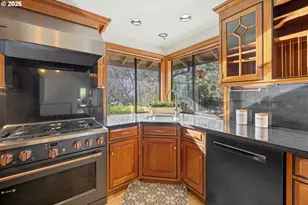 1635 NW 118th Ct, Portland, OR 97229 - Photo 10