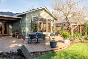 2746 Norbert Ln, Eugene, OR 97401 - Photo 32