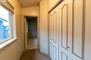 374 NW 25th St, Redmond, OR 97756 - Photo 36