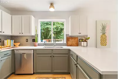 6111 NE 49th Ave, Portland, OR 97218 - Photo 12