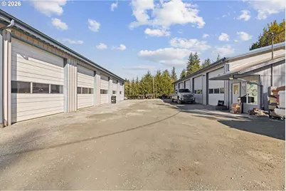 1541 Roseburg Rd, Myrtle Point, OR 97458 - Photo 2