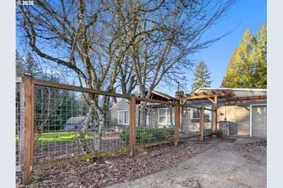 7634 SE Hogan Rd, Gresham, OR 97080 - Photo 4