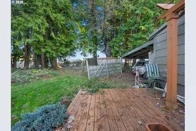 7634 SE Hogan Rd, Gresham, OR 97080 - Photo 16