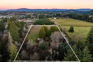 7634 SE Hogan Rd, Gresham, OR 97080 - Photo 2