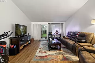 12380 SW Walnut St, Portland, OR 97223 - Photo 12