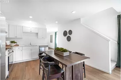 1592 Laura Vista Dr NW, Albany, OR 97321 - Photo 6