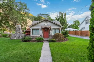 218 2nd St, Klickitat, WA 98628 - Photo 28