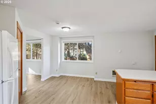 13307 NE 34th Cir, Vancouver, WA 98682 - Photo 8