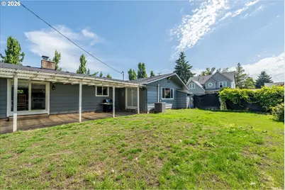 6731 Thurston Rd, Springfield, OR 97478 - Photo 40