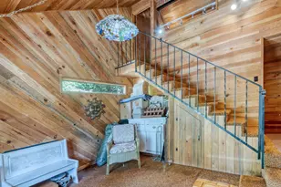 32018 Camas Swale Rd, Creswell, OR 97426 - Photo 14