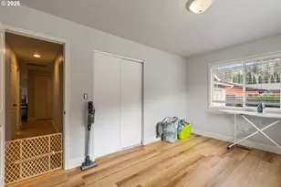 137 N River Dr, Roseburg, OR 97470 - Photo 36