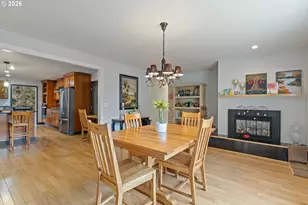 137 N River Dr, Roseburg, OR 97470 - Photo 20