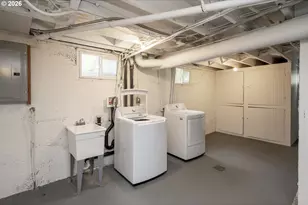 102 NE 45th Ave, Portland, OR 97213 - Photo 32