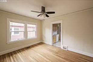 102 NE 45th Ave, Portland, OR 97213 - Photo 14
