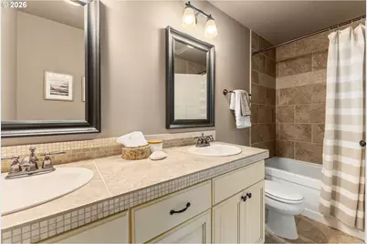 526 NE Beech St, Portland, OR 97212 - Photo 20