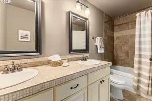 526 NE Beech St, Portland, OR 97212 - Photo 20