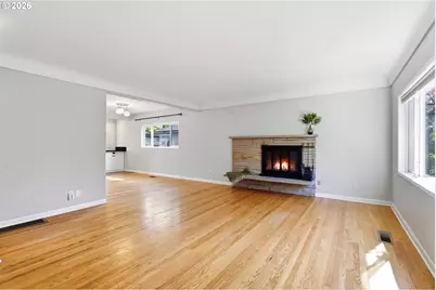 7034 N Wilbur Ave, Portland, OR 97217 - Photo 4