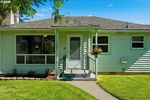 1321 E 13th St, The Dalles, OR 97058 - Photo 2