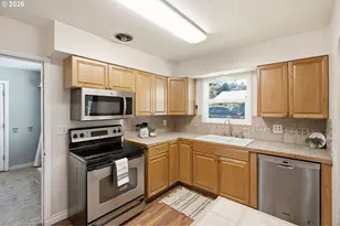 1321 E 13th St, The Dalles, OR 97058 - Photo 10
