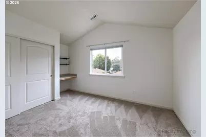 9350 N Hodge Ave, Portland, OR 97203 - Photo 16