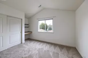 9350 N Hodge Ave, Portland, OR 97203 - Photo 16