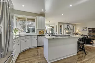 10930 SW Evans Ct, Tualatin, OR 97062 - Photo 12